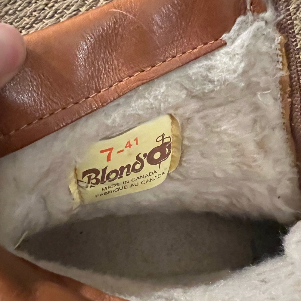 Vintage BLONDO Brown Leather Ankle Boots with Zipper - Picture 8 of 9